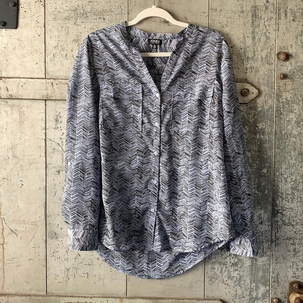 Jones NY Black and White Patterned Top